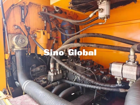 ব্যবহৃত ট্রেলার মাউন্ট করা কংক্রিট পাম্প 181KW ইঞ্জিন পাওয়ার এস ভালভ